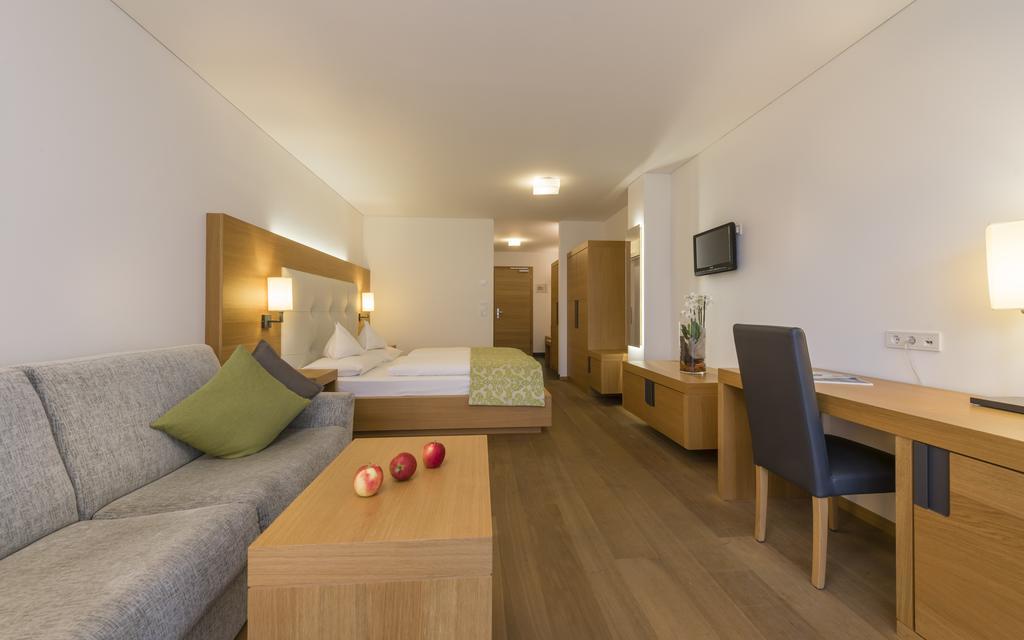 Hotel Vinschgerhof Silandro Habitación foto